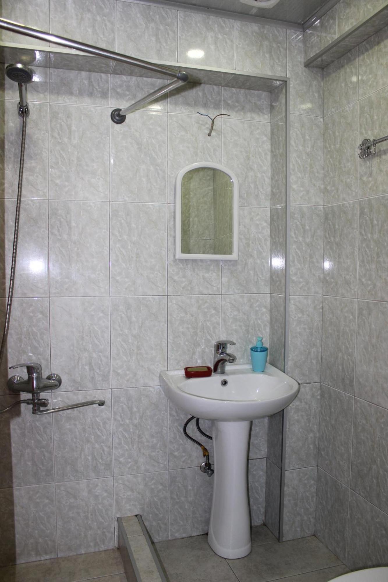 Hostel Near The Square Tbilisi Luaran gambar