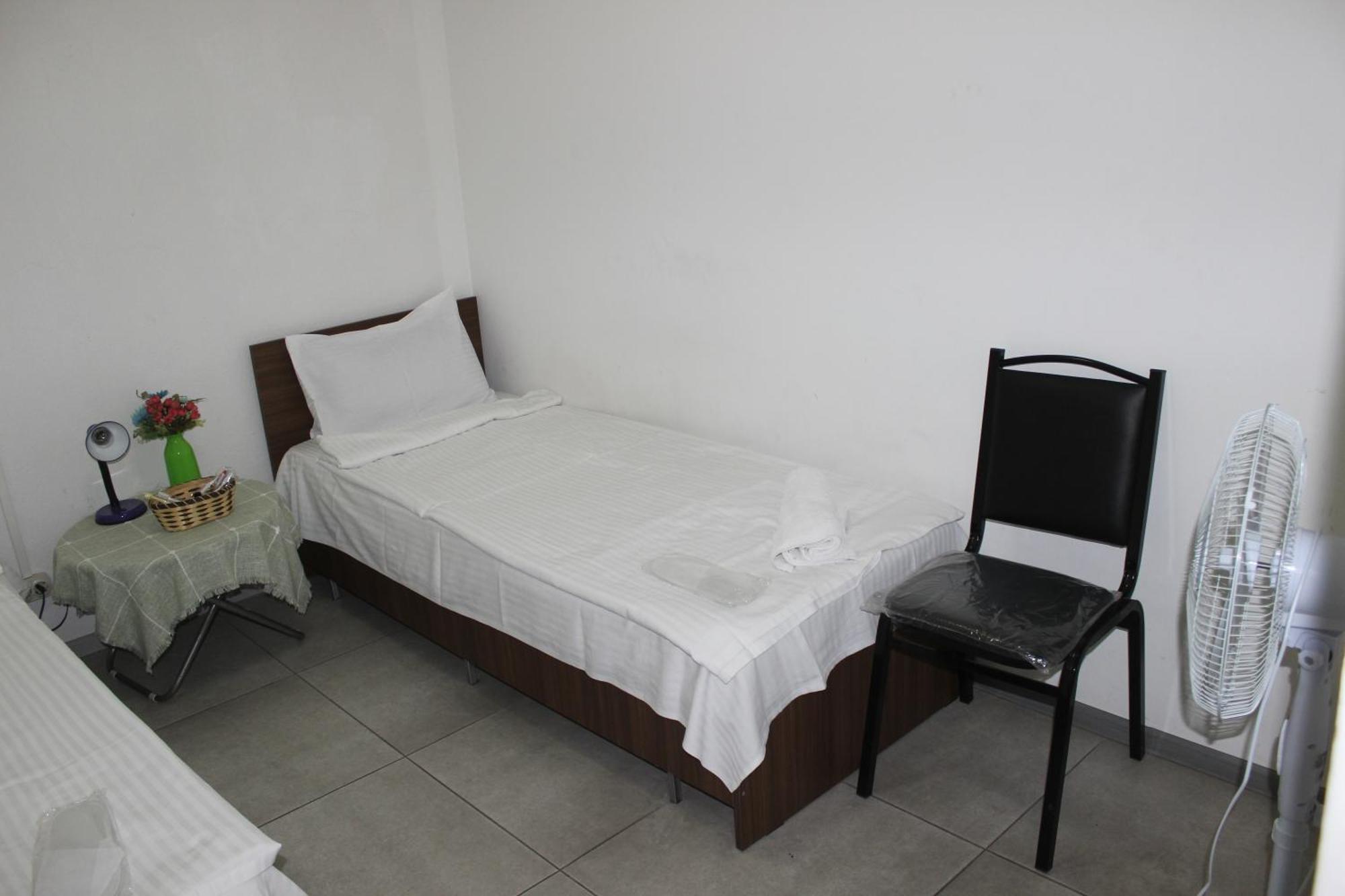 Hostel Near The Square Tbilisi Luaran gambar