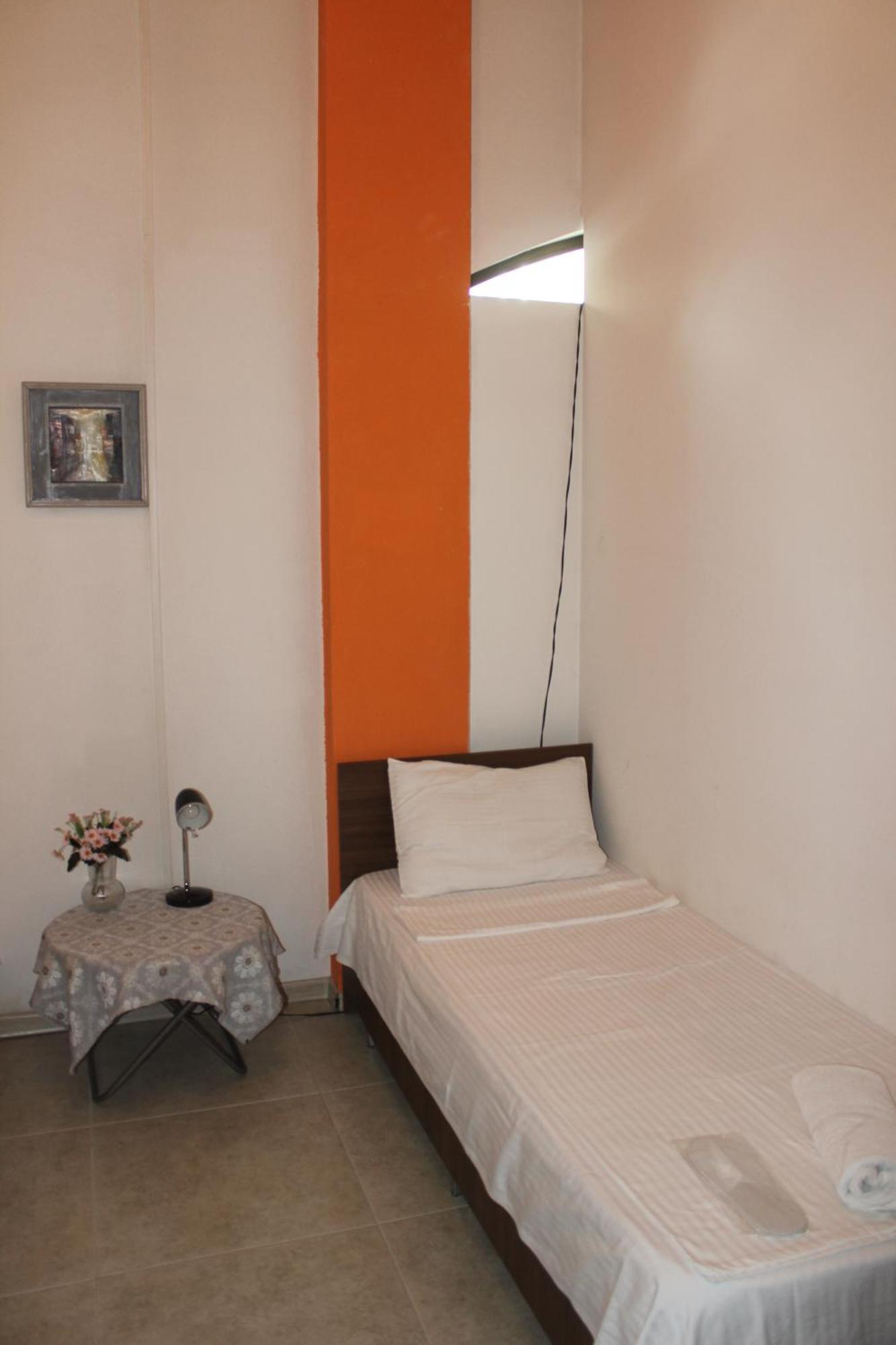 Hostel Near The Square Tbilisi Luaran gambar