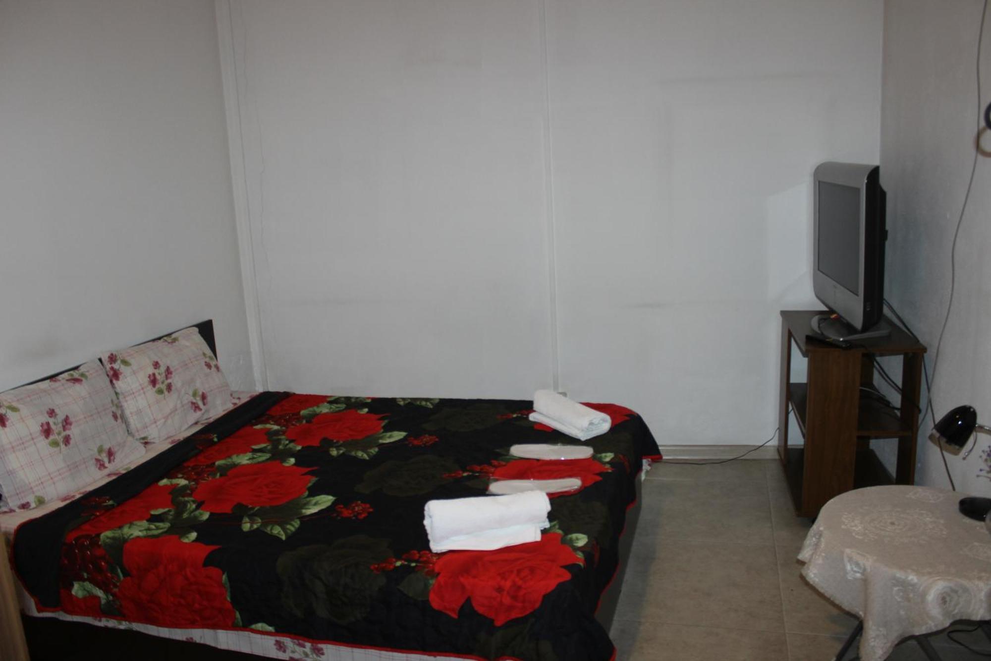 Hostel Near The Square Tbilisi Luaran gambar