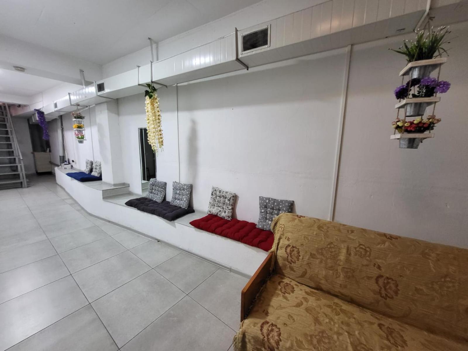 Hostel Near The Square Tbilisi Luaran gambar