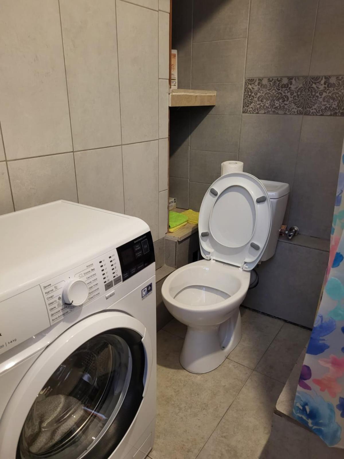 Hostel Near The Square Tbilisi Luaran gambar