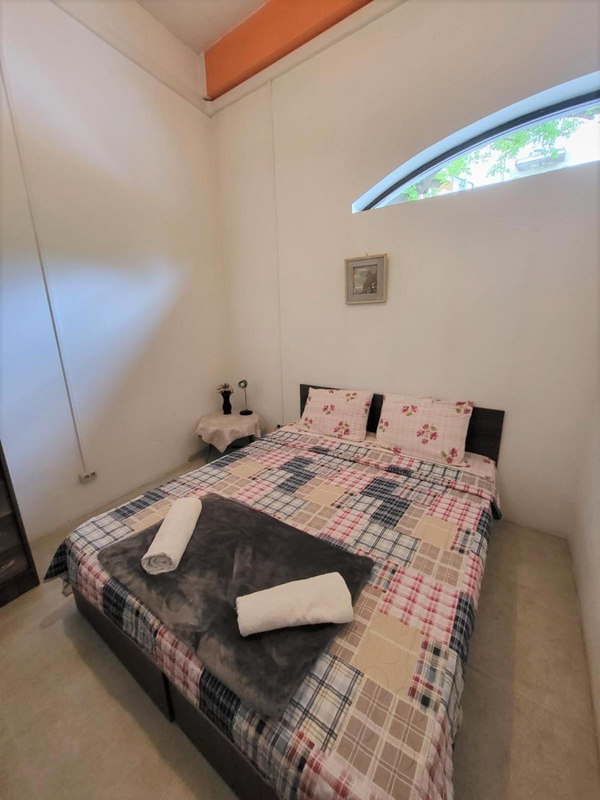 Hostel Near The Square Tbilisi Luaran gambar