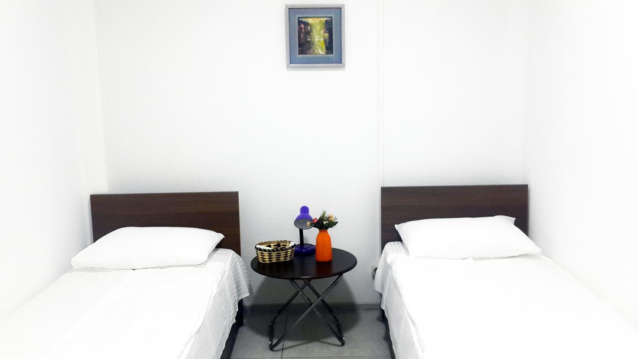Hostel Near The Square Tbilisi Luaran gambar